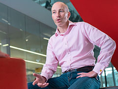 Image: Professor Stephen Taylor at the Drug Discovery Unit at the Cancer Research UK Manchester Institute