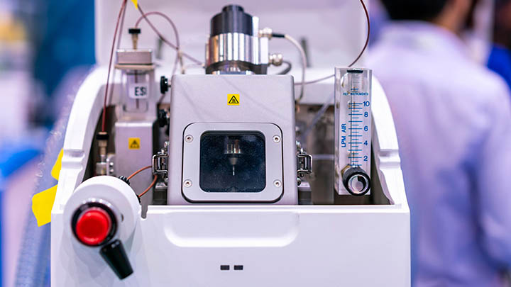 Mass spectrometer.